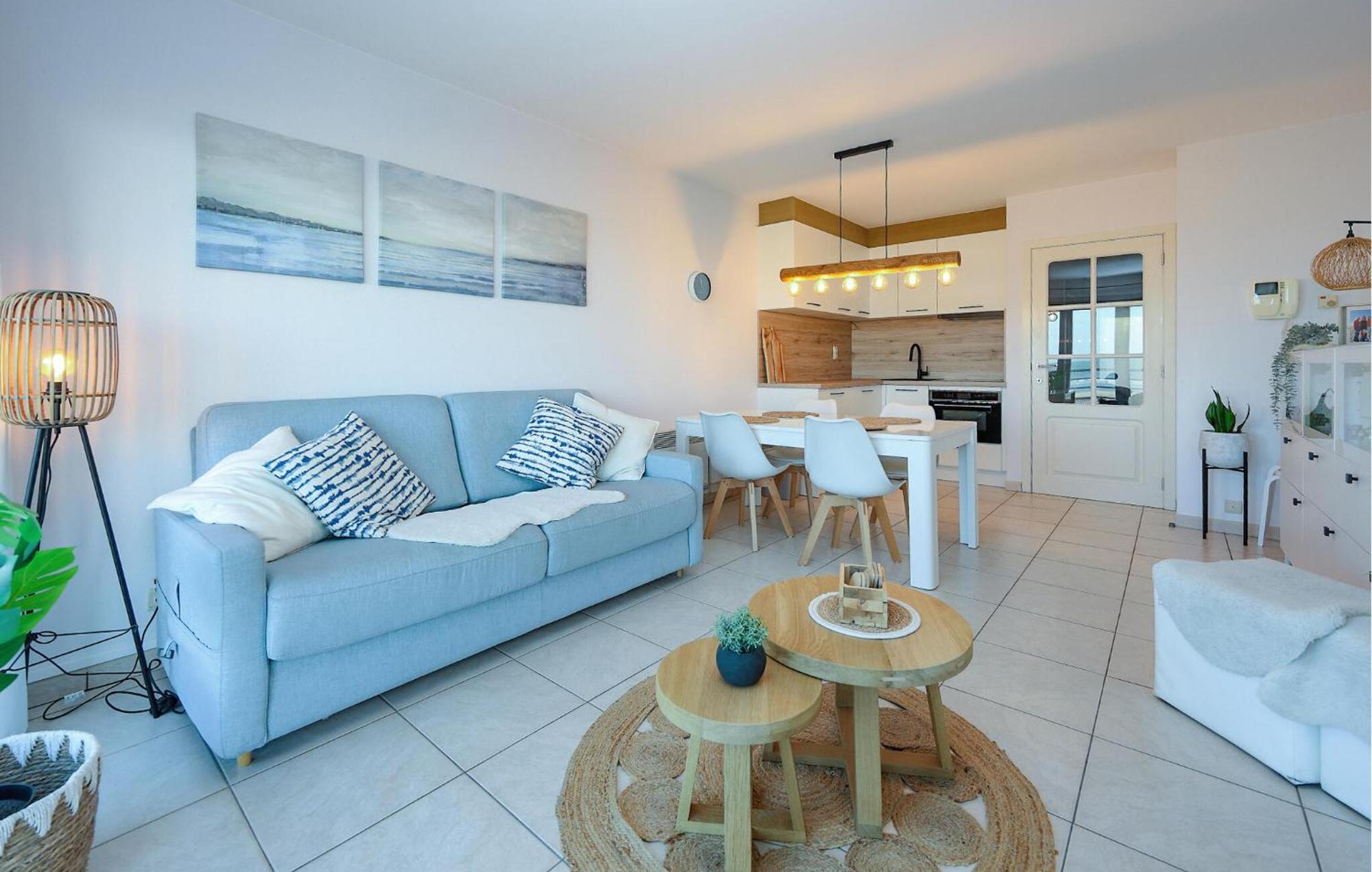 Awesome In With Kitchen * Ostende